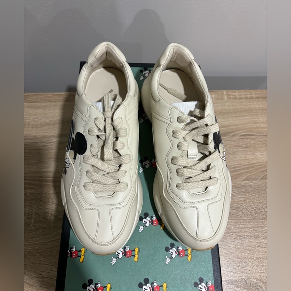 Gucci Women’s Disney Rhyton with Mickey
Size 37.5 - Picture 4 of 7